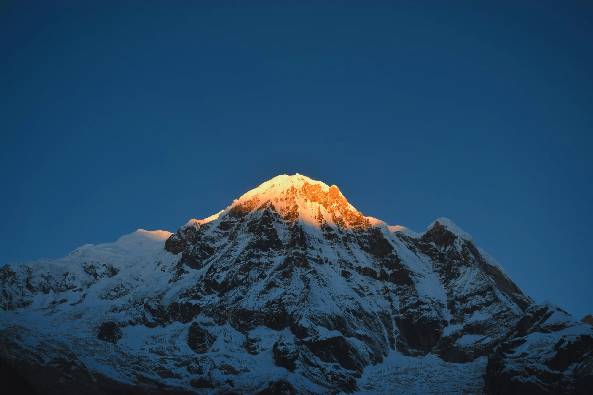 Annapurna mountain background